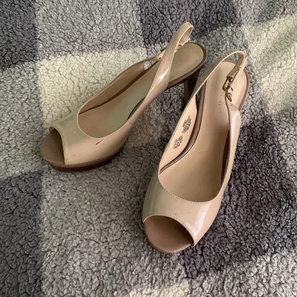 NINE WEST strap back heels - size 6 - Picture 2 of 6